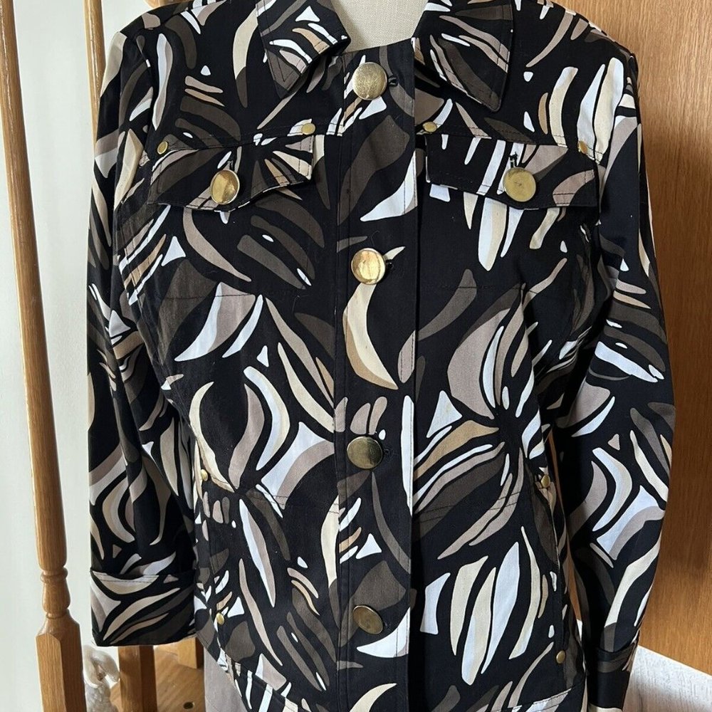 BEREK Large Womens Brown Neutral color button front lightweight JACKET